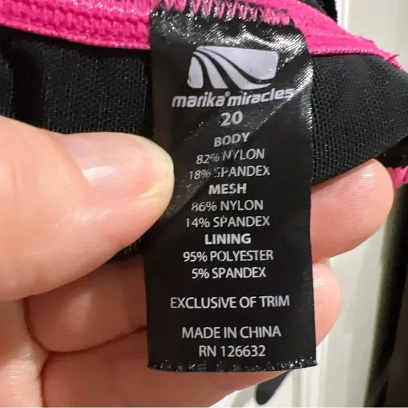 Marika Miracles Bra Womens Racerback Sports Wire Free Plus Black Size 20 - Picture 11 of 12